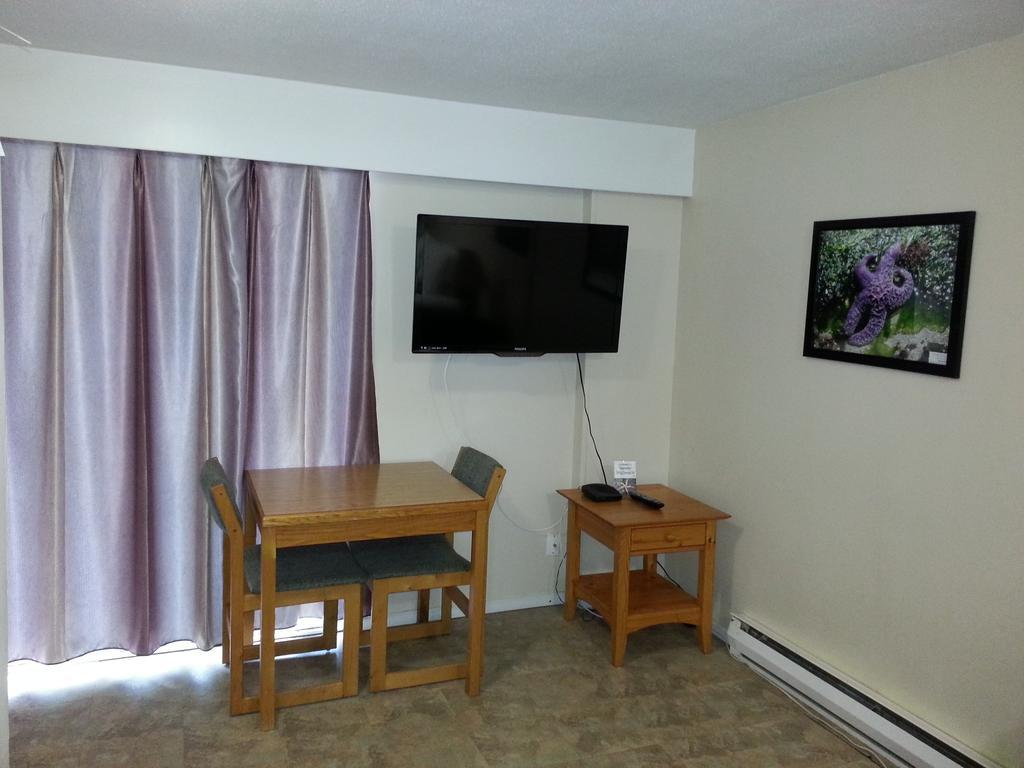 Edgewater Motel Campbell River Buitenkant foto
